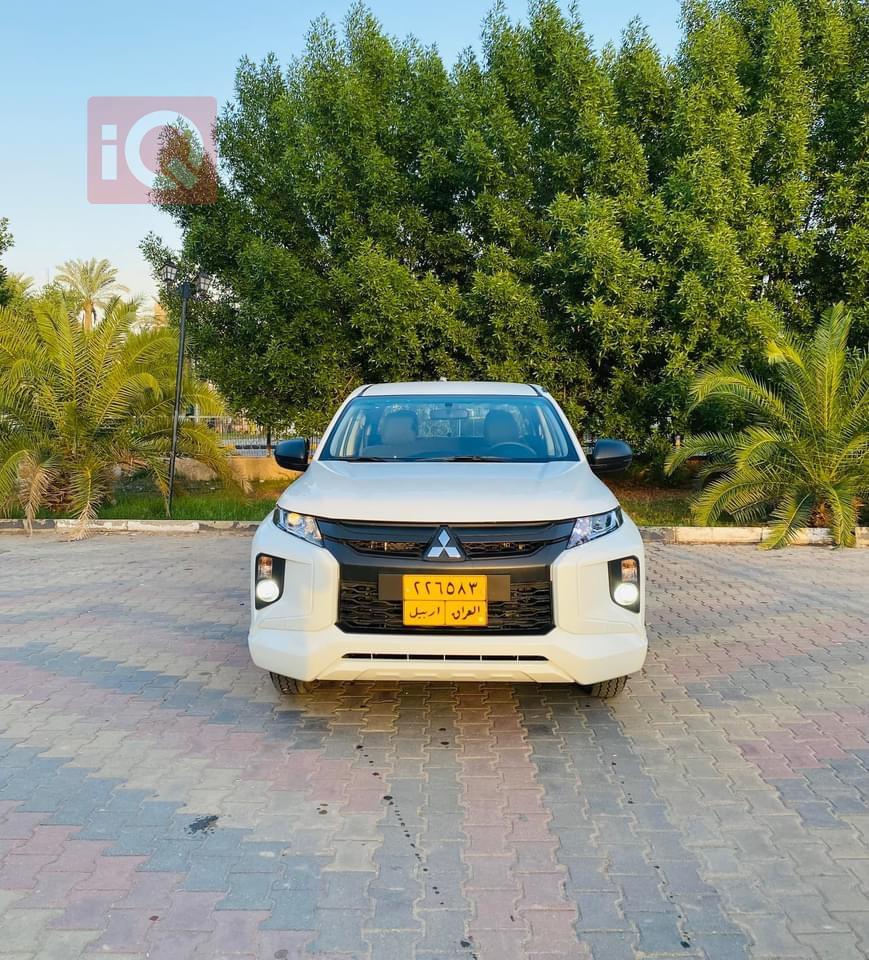 میتسوبیشی L200